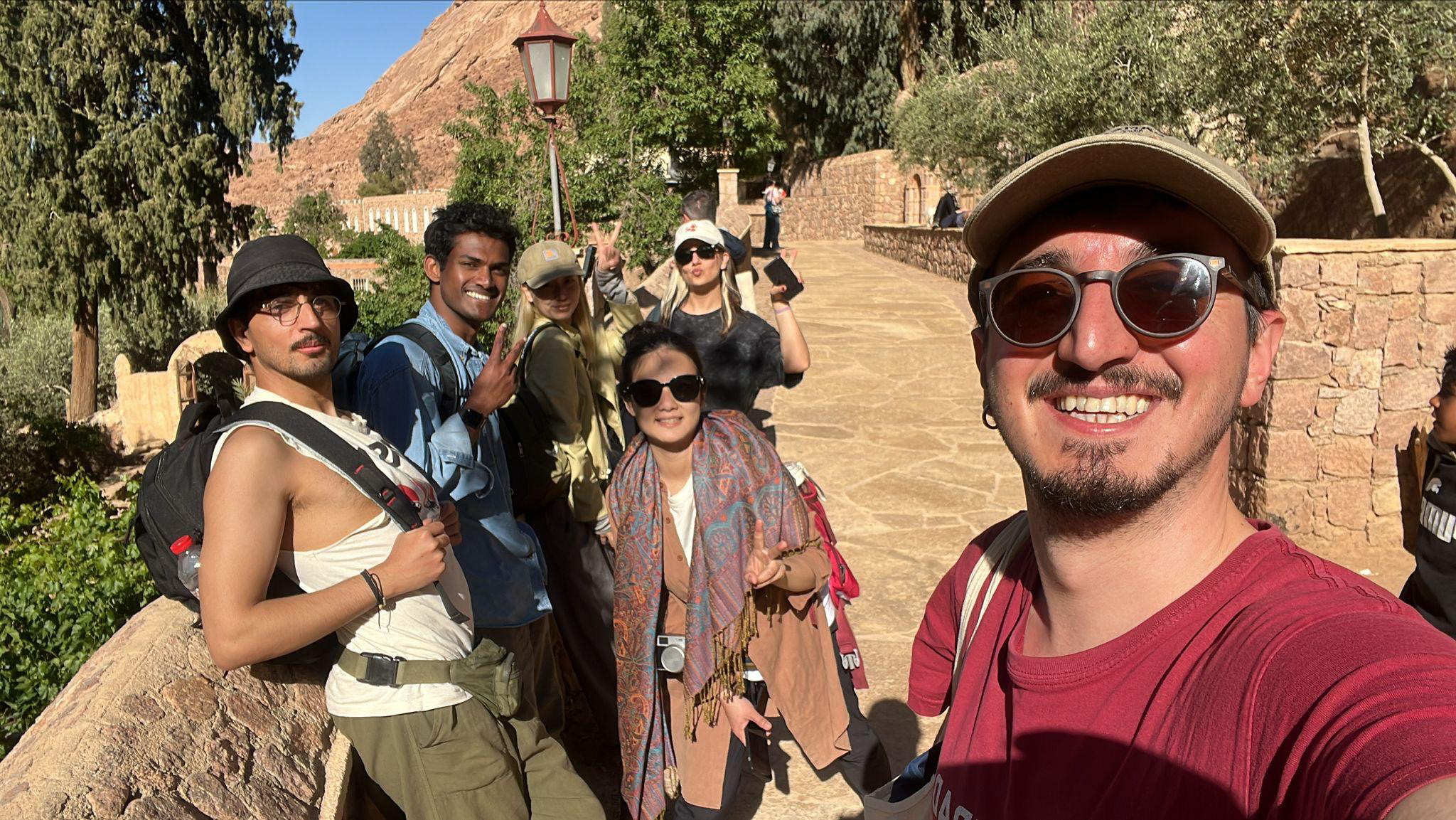 Kızıldeniz’in Kalbinde: Dahab, Sina Dağı ve Şarm El-Şeyh’e Bir Yolculuk